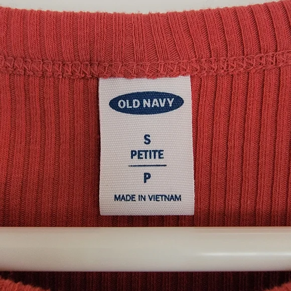 Pink Ribbed Tank - Old Navy - Size Small - Picture 5 of 7